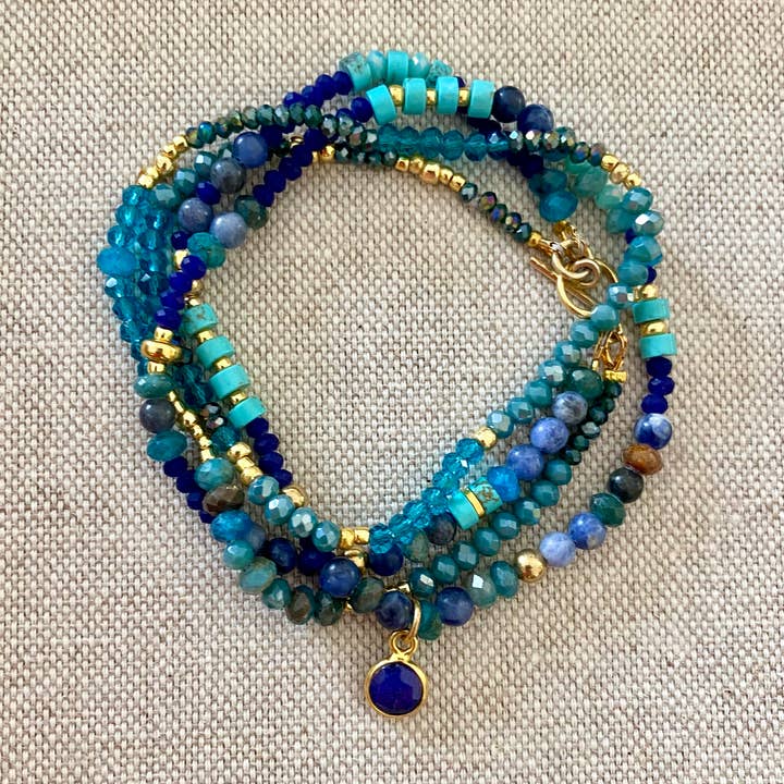 MANTRA BEADS BRACELET - BLUE "PEACE" per la vendita all'ingrosso da parte di VICTORIA DENY JEWELRY