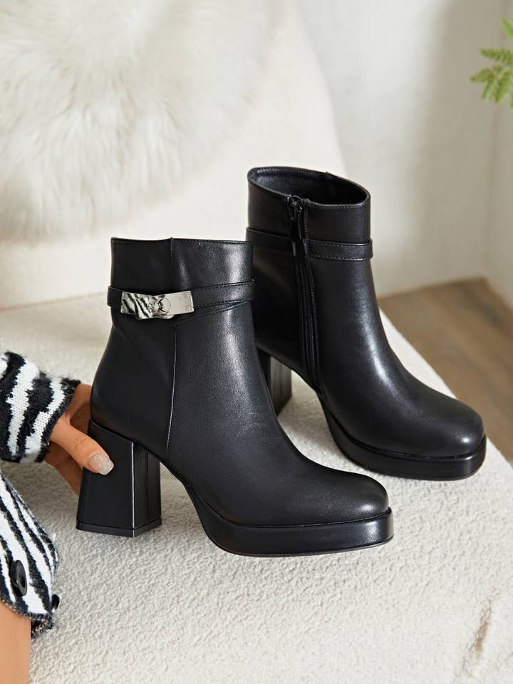 ERYNN - Wholesale Booties - Women's - heeled ankle boot with buckle - Penelope0