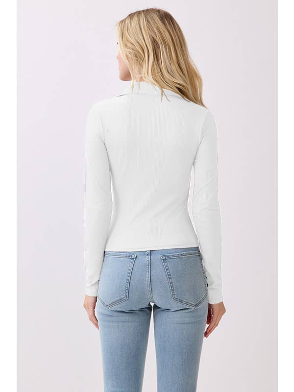 Heart & Hips - Vendita all'ingrosso Top in maglia - Donna - RT56235L - POLO A MANICHE LUNGHE CON BOTTONI E PASSANTE DAVANTI13