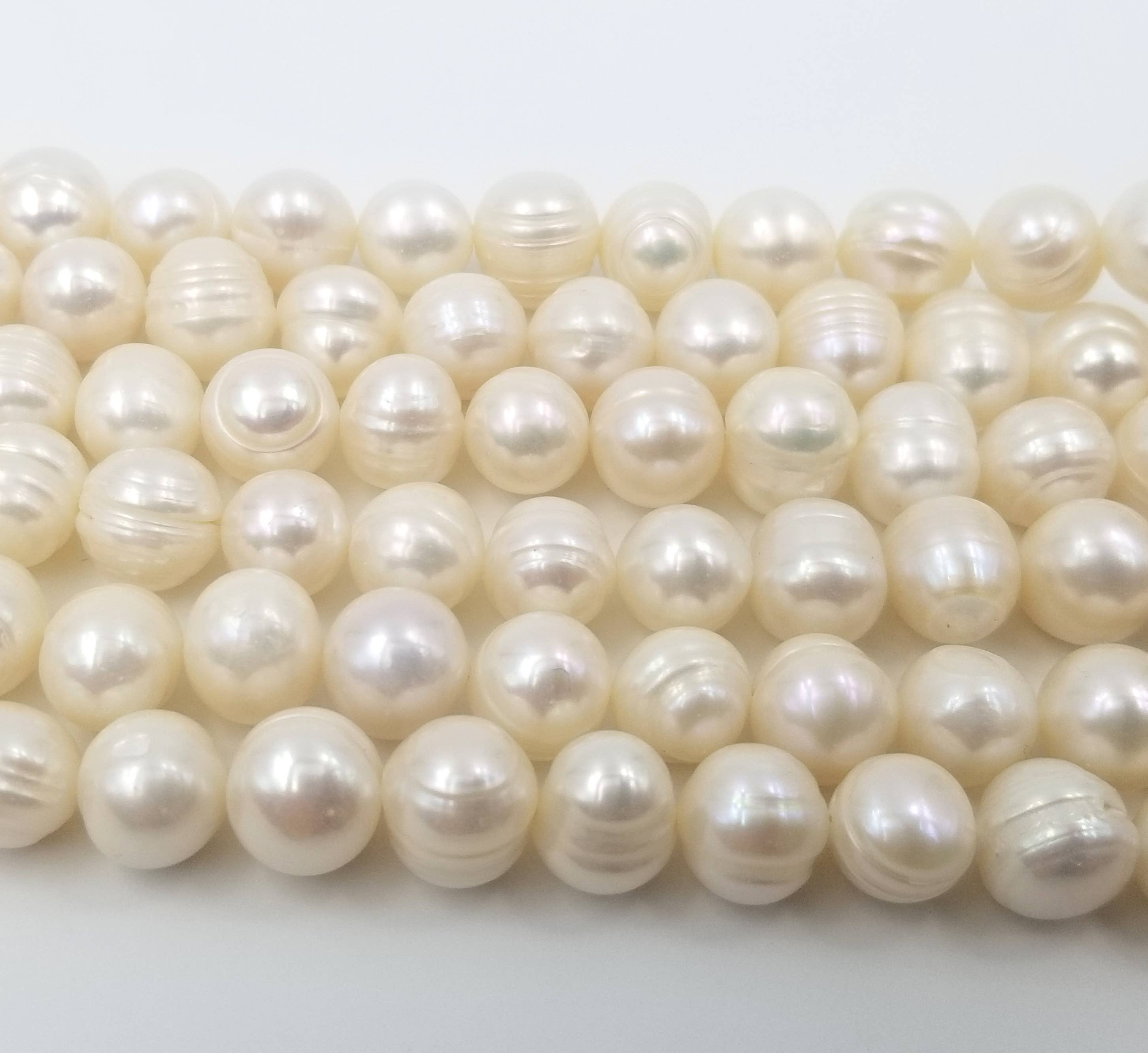 Beads Creation - Vente Perle - Perles de culture d'eau douce blanches en forme de pépite, centrées PRP3668