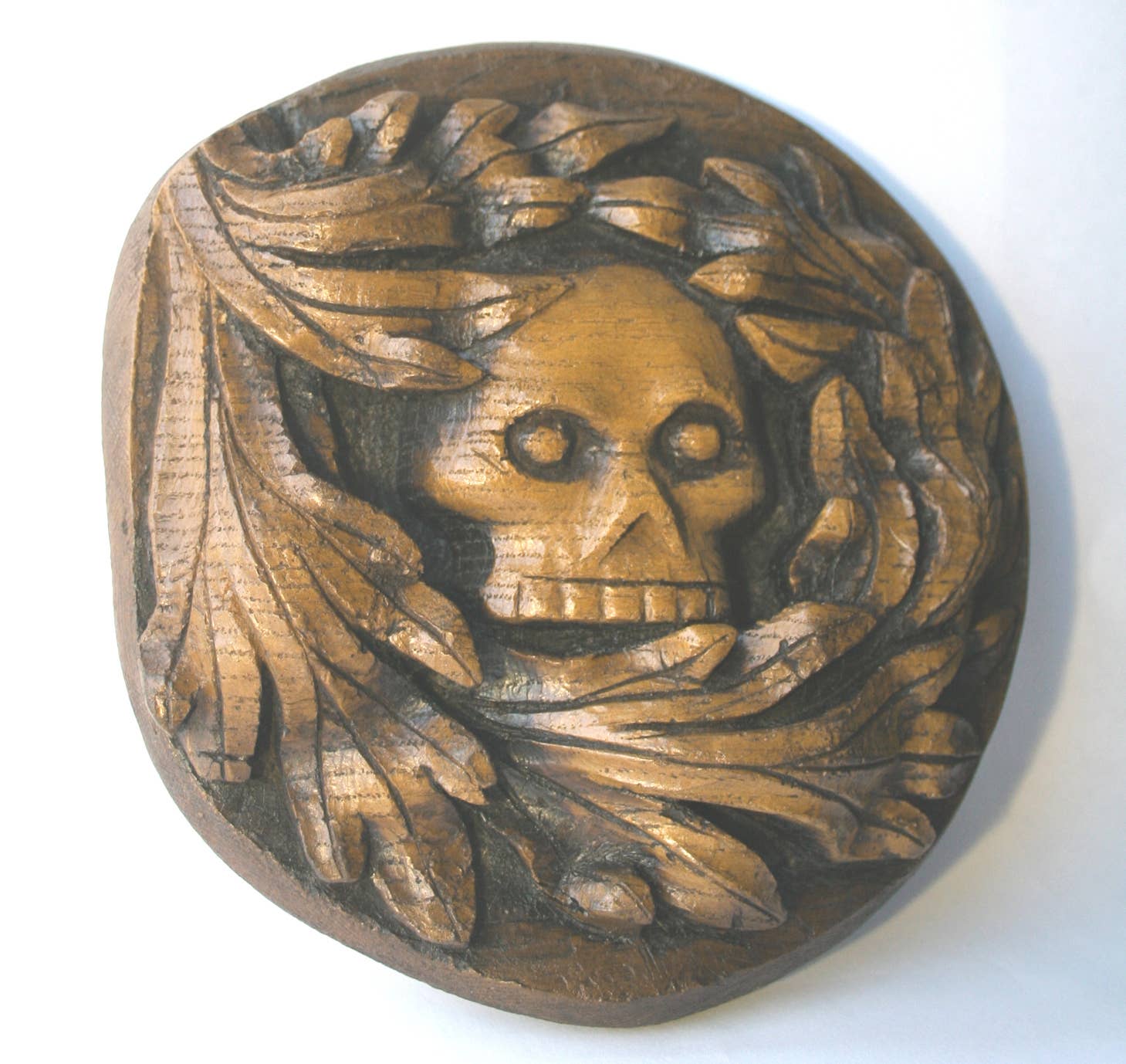 Oakapple Designs Ltd – wholesale Decorative figurine – Medieval Green Man Skull - Reproduction Misericord Carving.3