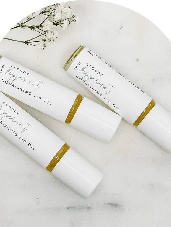 Nourishing lip oil for wholesale by Cloude skincare