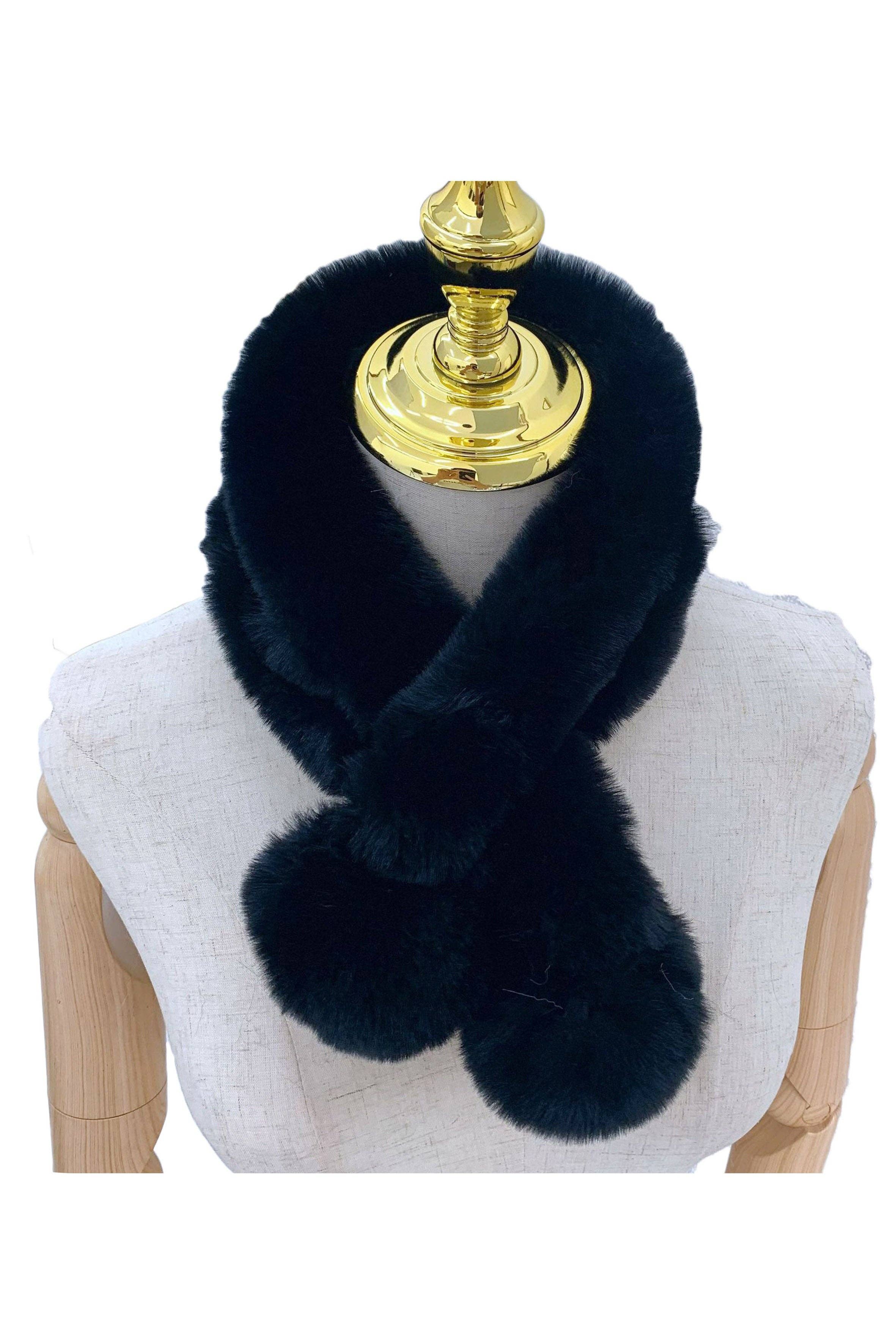 Ole - Vendita all'ingrosso Sciarpa - Donna - Sciarpe Incrociate di Pelliccia di Palle di Pelo S02313