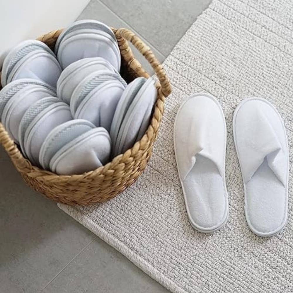 Flexi Amenities - Wholesale Slippers - Unisex - Hotel Slippers in Sponge with Eco-Friendly Packaging2