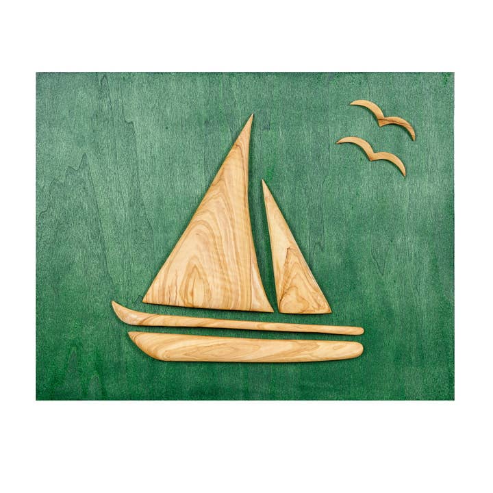 Voilier en bois d'olivier Fond en bois vert B 45 x 35 cm pour la vente par ARTIA LTD