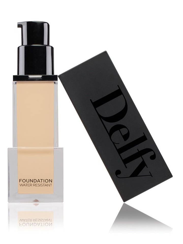 Delfy Foundation Natural 30 for wholesale by DELFY FDR GROUP SOCIEDAD LIMITADA. (Delfy fdr group sl)