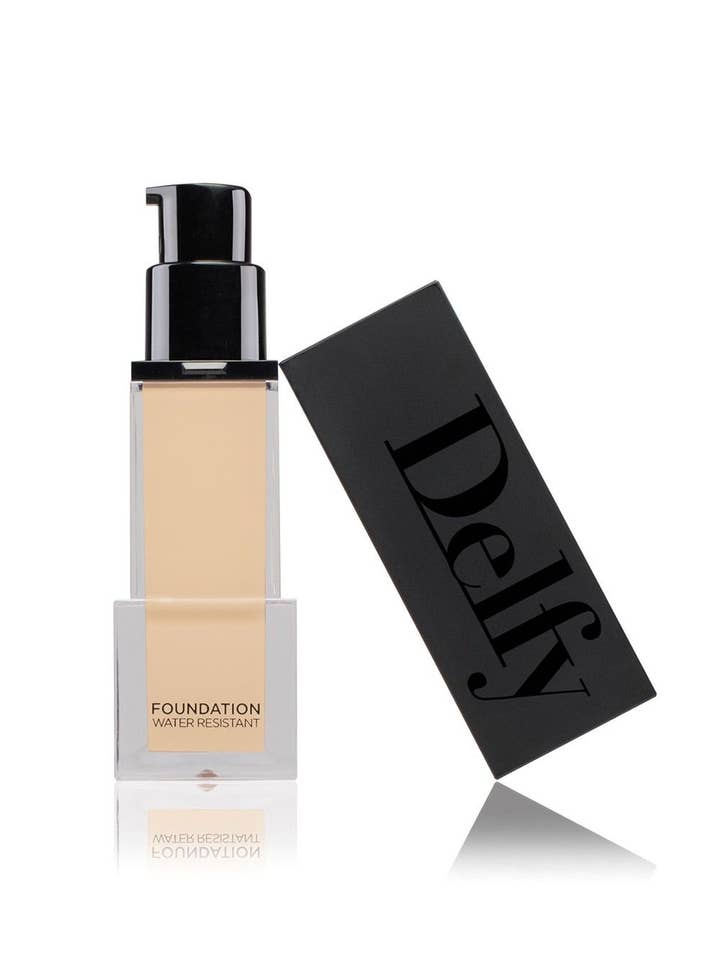 Delfy Foundation Natural 30 voor wholesale door DELFY FDR GROUP SOCIEDAD LIMITADA. (Delfy fdr group sl)