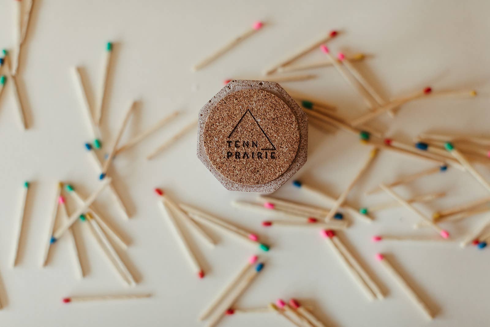 Tenn Prairie - Wholesale Match Holder - Concrete Match Holder – Modern Design with 2-Inch Safety Matches27