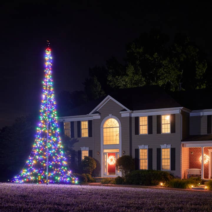 Fairybell - Wholesale Christmas Decoration - Fairybell Outdoor Christmas Tree 20ft | 900 LED lights8