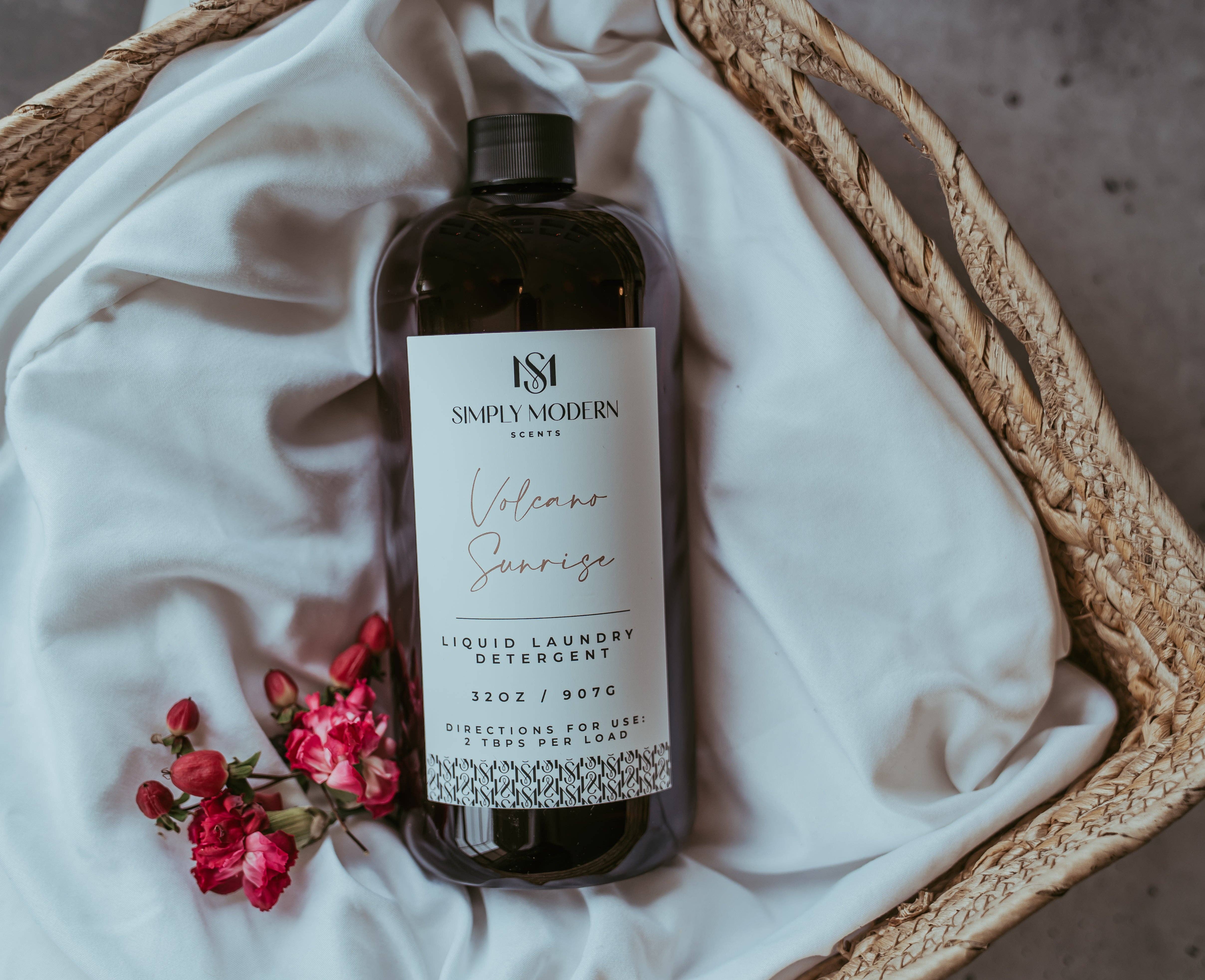 Simply Modern Scents - Wholesale Liquid Laundry Detergent - 32oz Luxury Laundry Detergent1