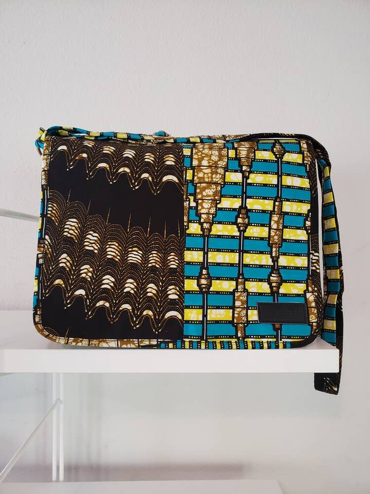 The Earth Collection Koerierstas - Honing voor wholesale door House of Takura