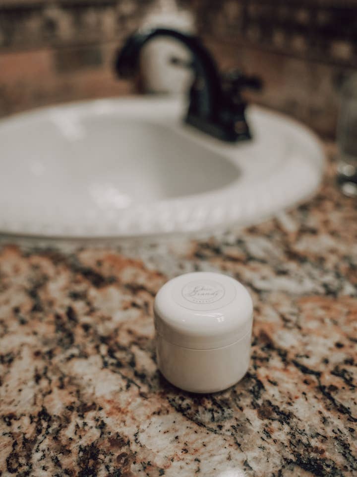 Onic Brands Ekzemlinderung für den Großhandel von Onic Brands LLC