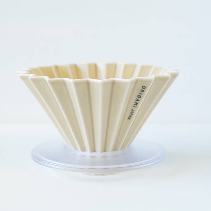 Slow Pour Supply - Wholesale Pour Over & Dripper - ORIGAMI Dripper - Medium for 1-4 Cups Brew6
