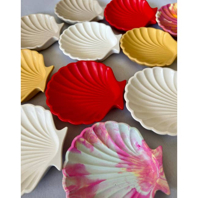 Studio Rein - Wholesale Jewelry Dish - Seashell Trinket Dish 10.7 x 10.5 x 2 cm2