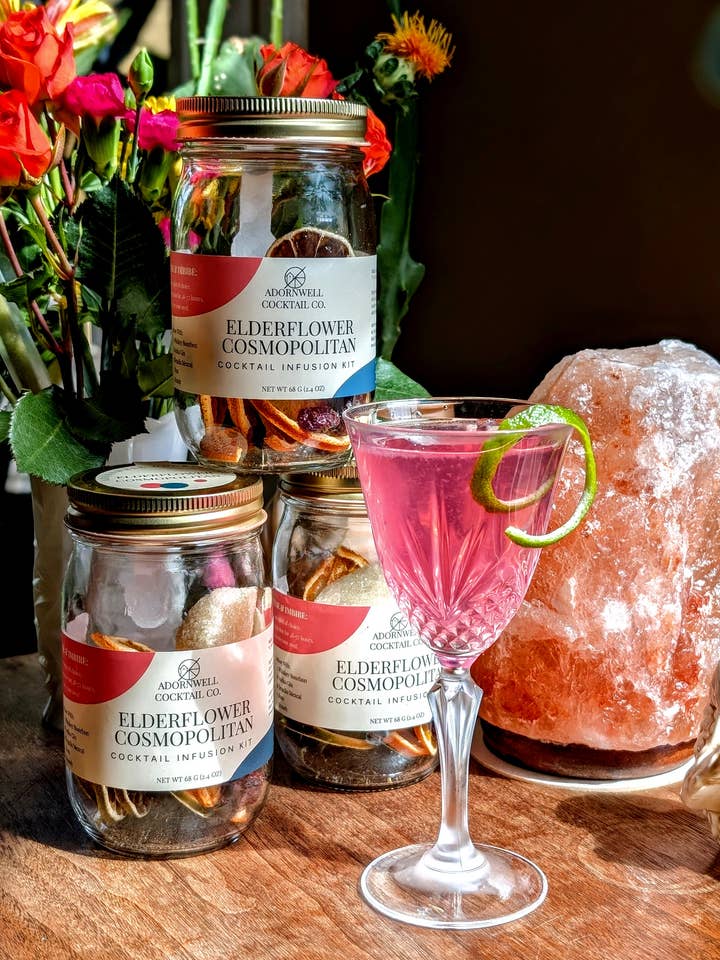 Fläder Cosmopolitan Cocktail Infusionskit för wholesale av Adornwell Cocktail Co.