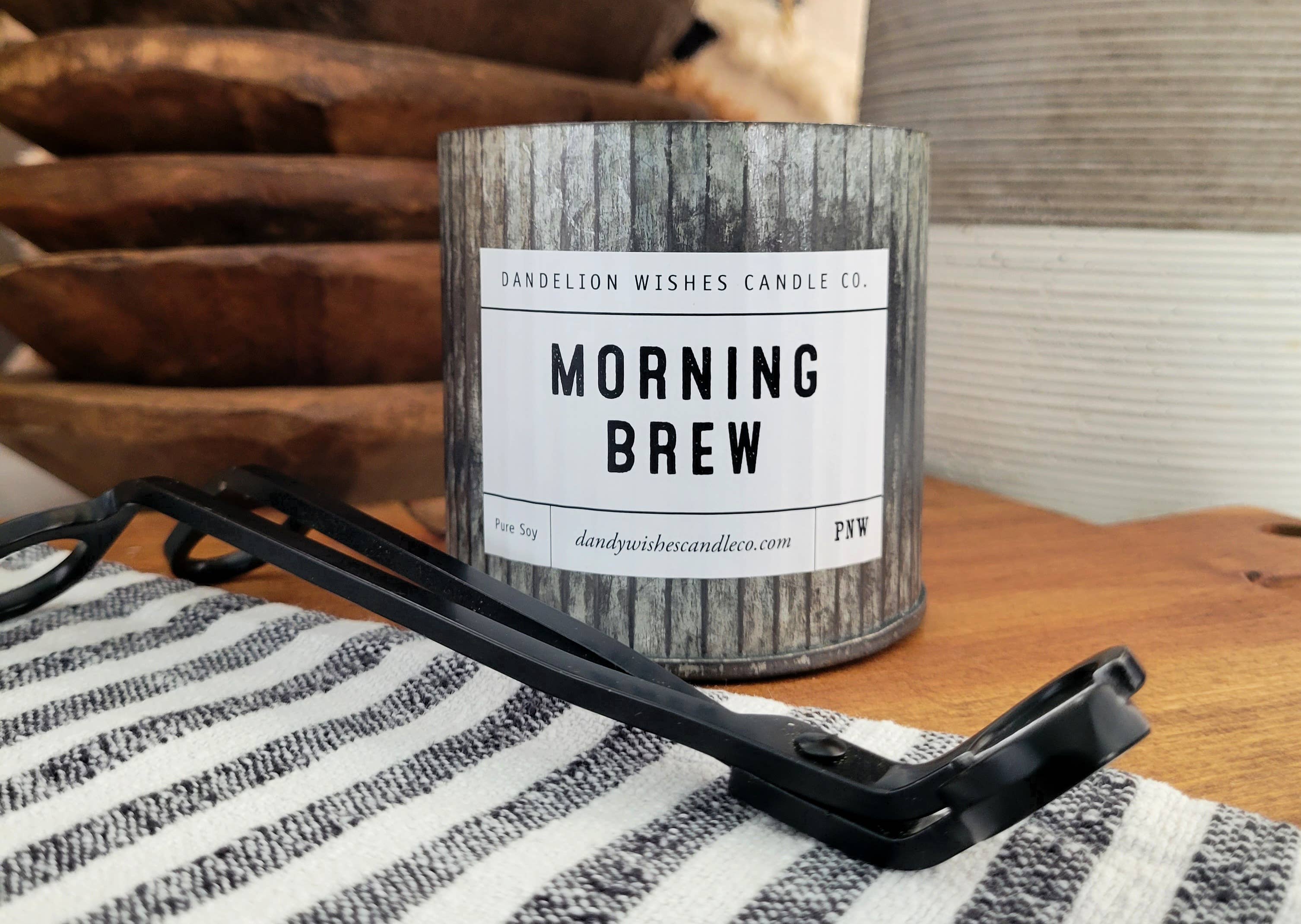 Dandelion Wishes Candle Co. – Engroshandel Glaslys – 12 ounce Rustik Galvaniseret Tin Candle2