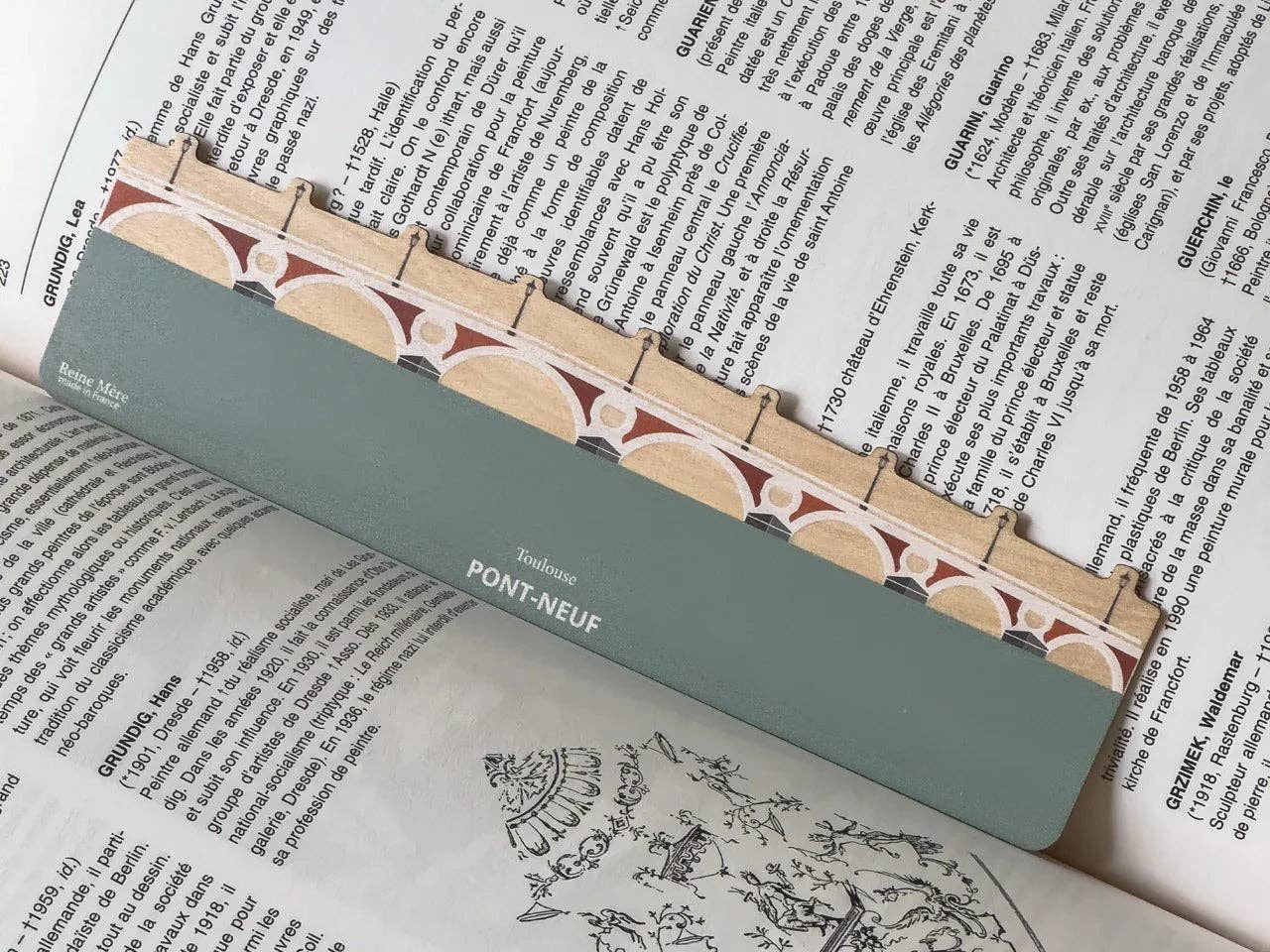 Reine Mère - Wholesale Bookmark - Bookmarks - Pont Neuf1