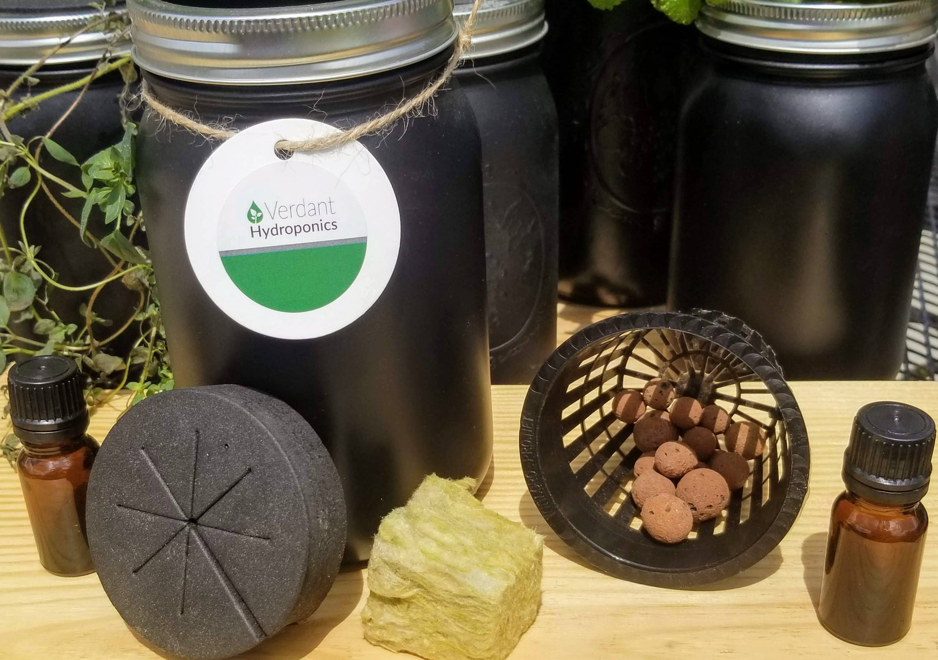 Verdant Hydroponics – wholesale Plant seeds – Hydroponic Salad Growing Kit0