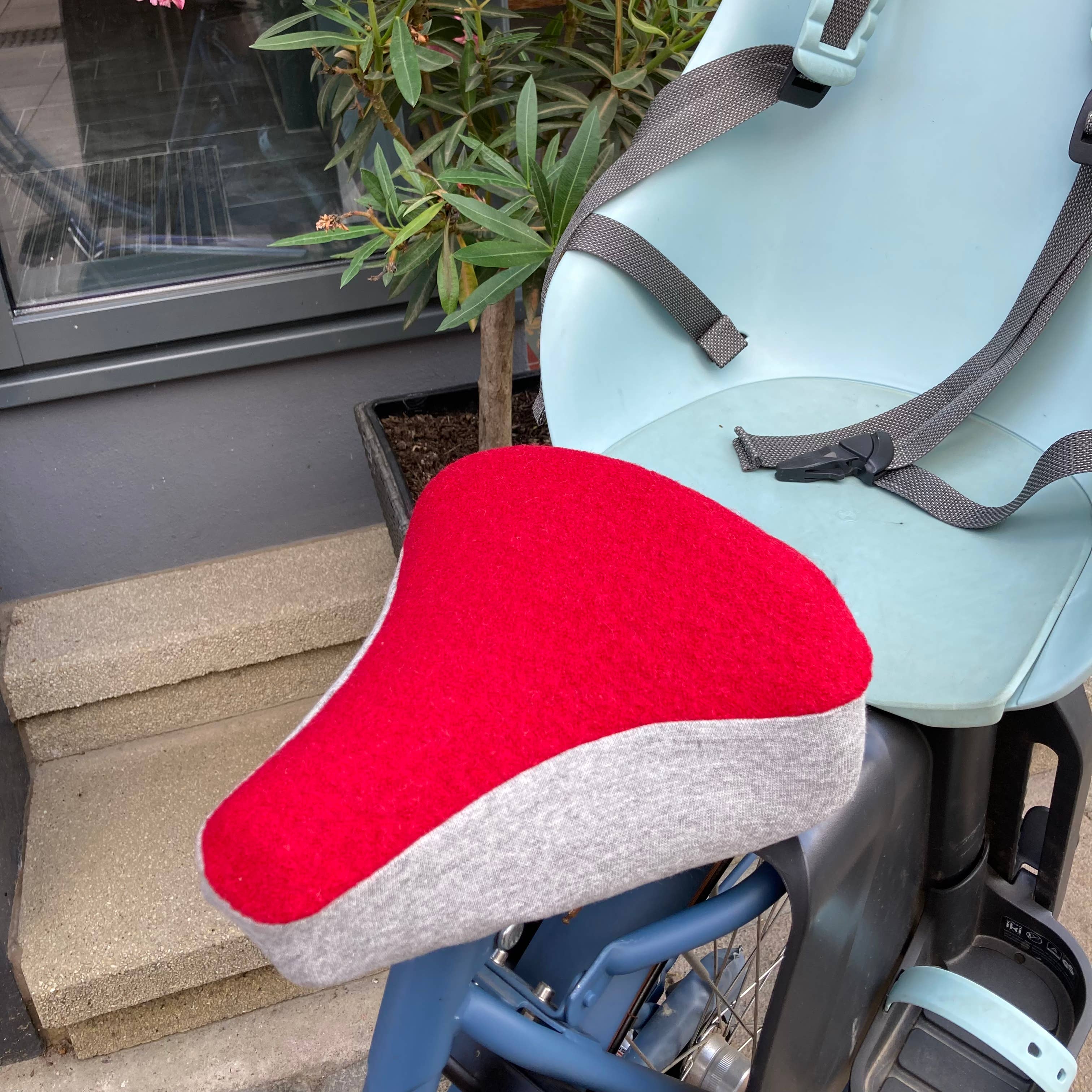 MAMUMI - Wholesale Biking Accessories - virgin wool saddle cover4