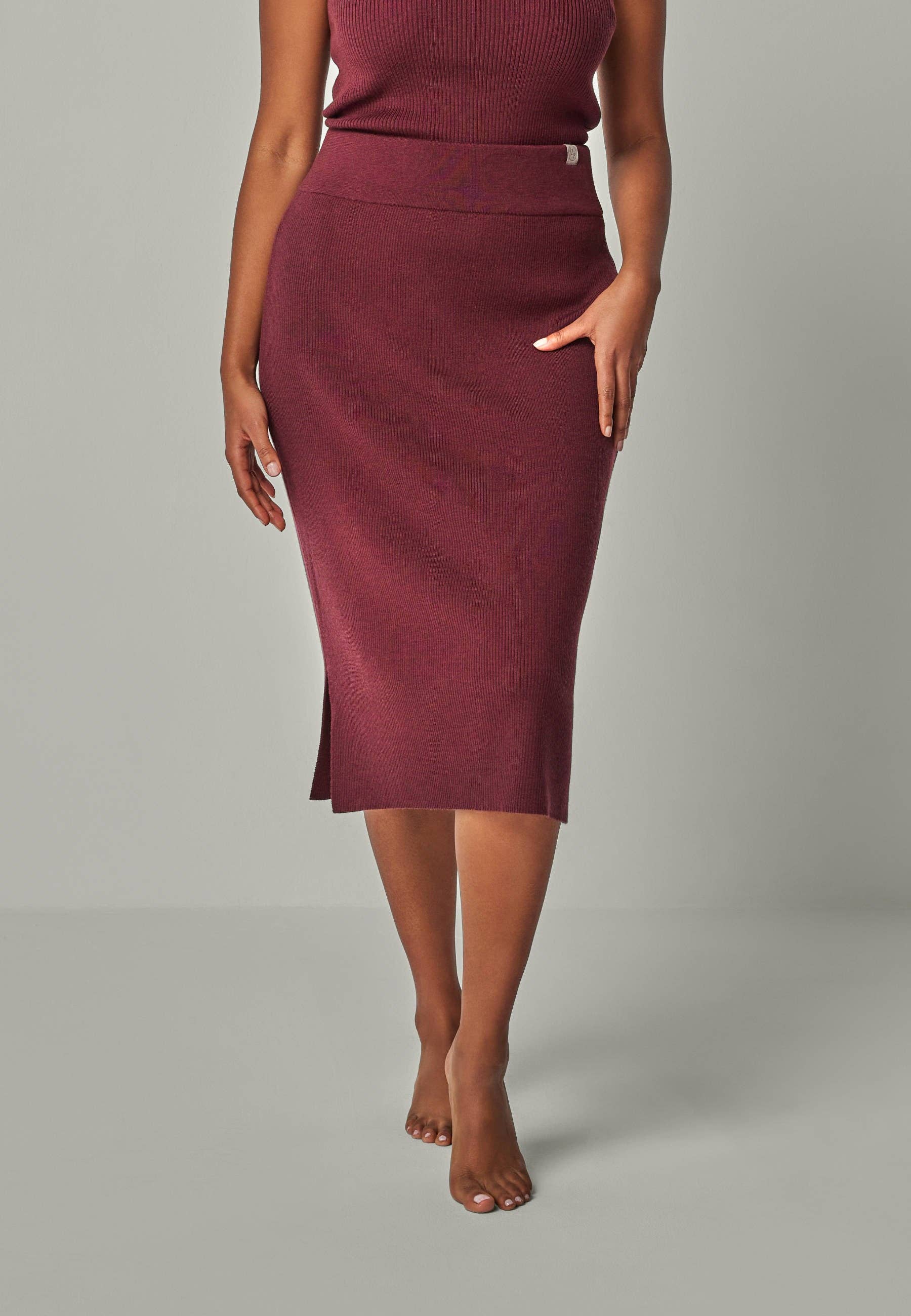 YOU LOOK PERFECT Loungewear – wholesale Lounge set – Women's – LOUNGEWEAR SET - Top Blossom & Skirt Erika14