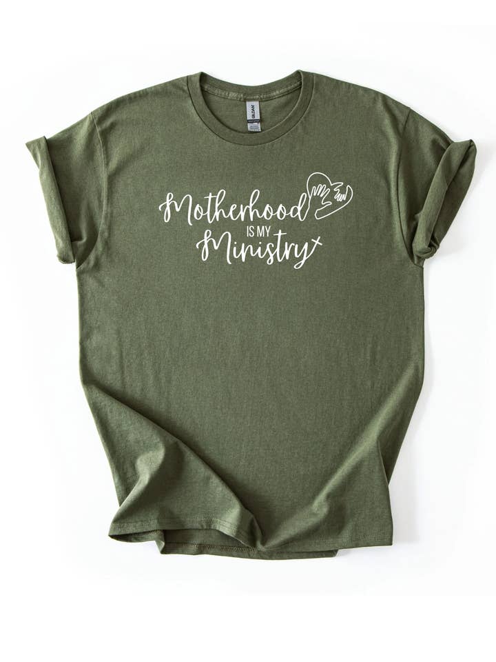 Moderskap är min tjänst T-shirt för wholesale av Poppy & Aster