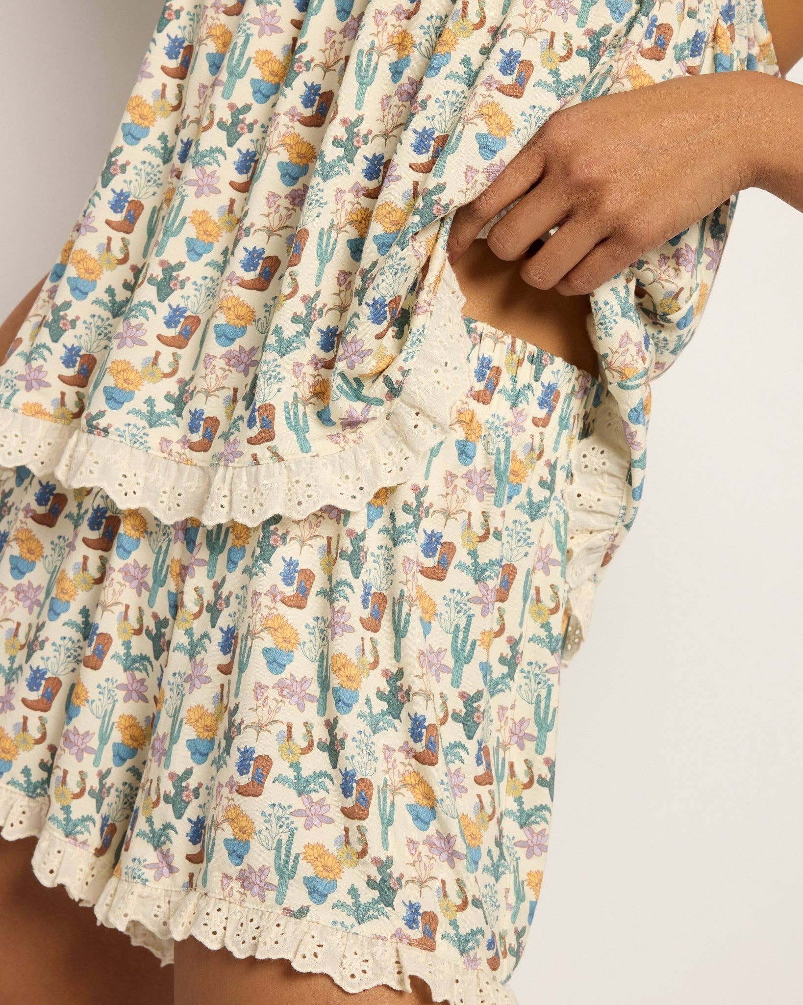 Cream Siesta Sleep Set for wholesale on Faire2