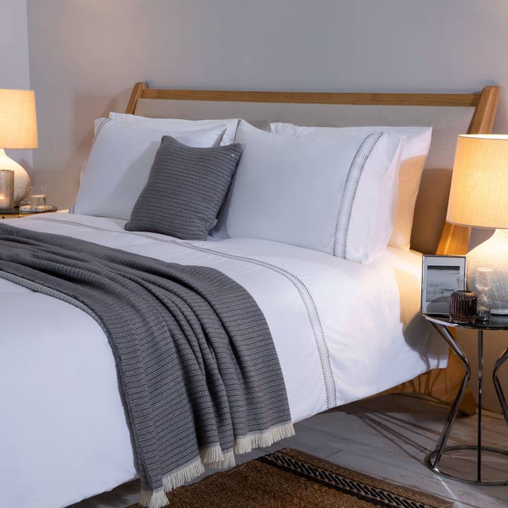 Ensemble de housse de couette | Respeito - Blanc | Bambou & Coton pour la vente par Pure Harmony