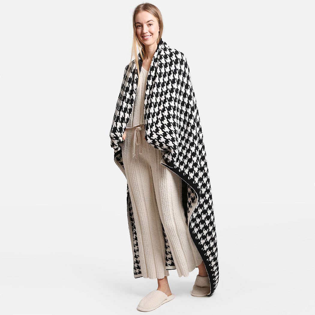 Fashion City - Wholesale Throw Blanket - Houndstooth Pattern Luxury Soft Throw Blanket1