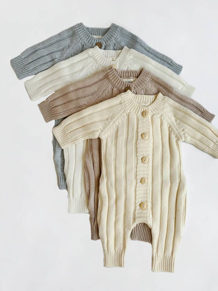 Combinaison Milo pour la vente par OLIVE & CRADLE