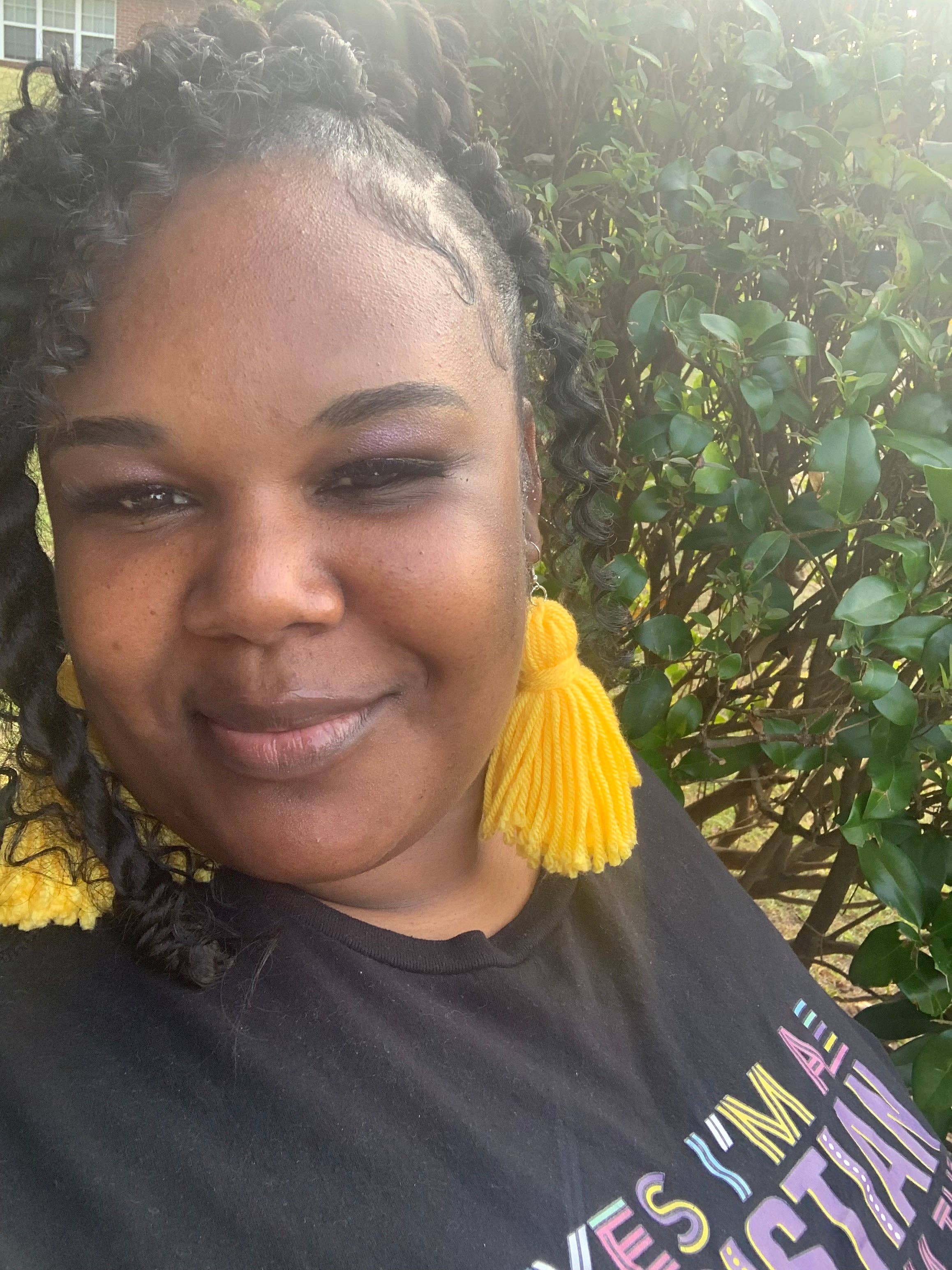 Pretty Girl Align - Wholesale Kwastjesoorbellen - Gele oorbellen met kwastjes3