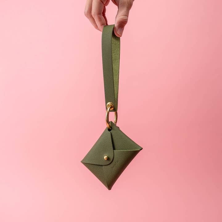 Avryn Co. - Wholesale Wallet - Women's - Moss Green Wallet & Wristlet Set