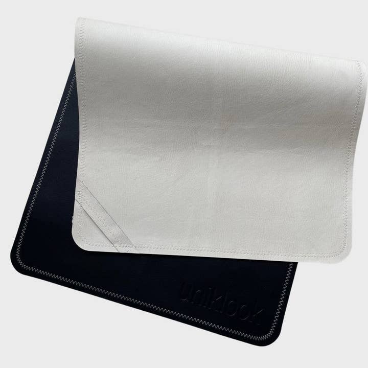 Uniklook - Vente Matelas/tapis à langer – bébé - Mini tapis en cuir végétalien Raven+ Blanc0