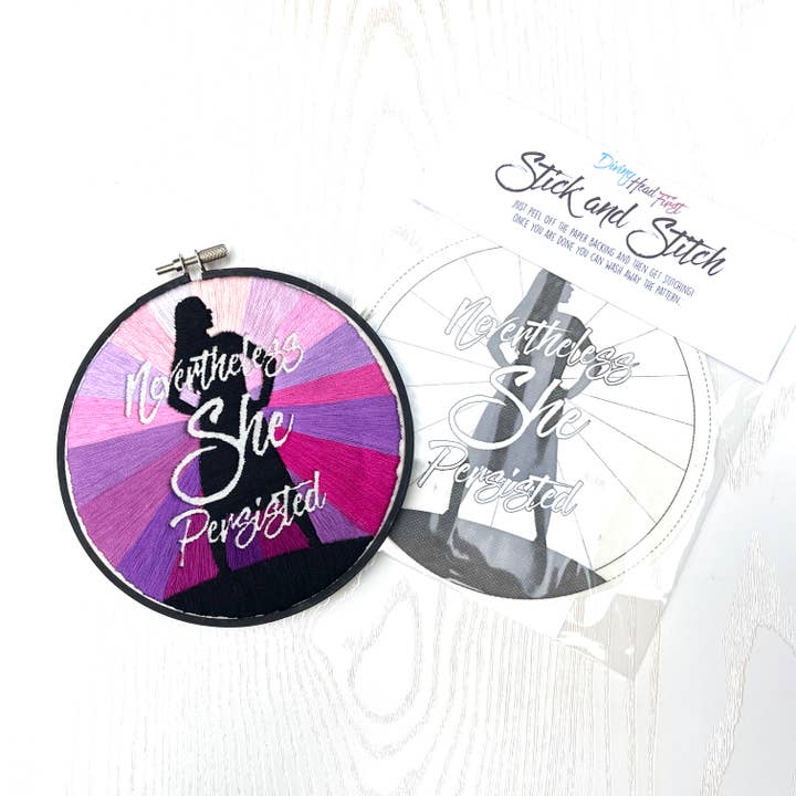 Tuttavia, motivo ricamato Stick and Stitch per la vendita all'ingrosso da parte di Diving Head First