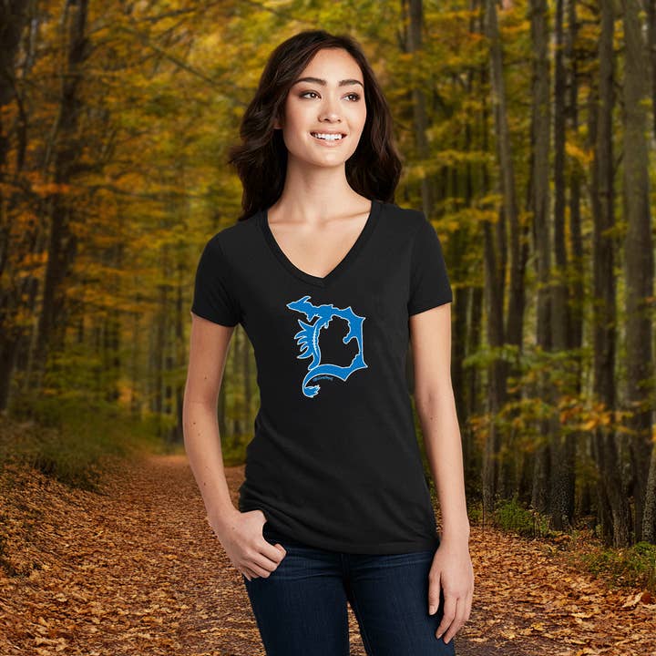 LIVNFRESH - Wholesale Screen Printed T-Shirt - Women's - "Lions D" Women's V-Neck1