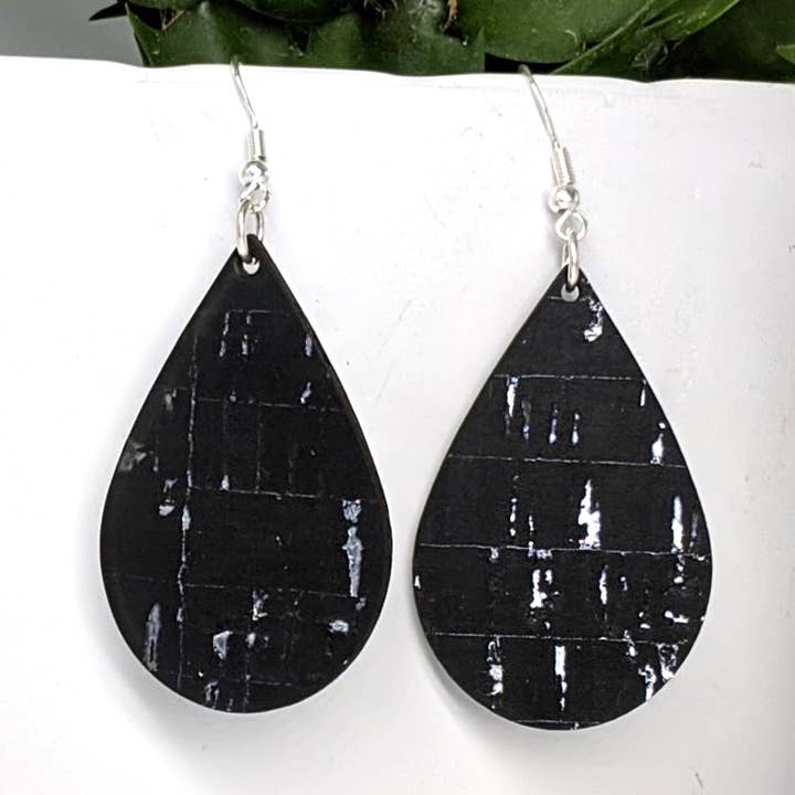 Elisabetta Studio - Wholesale Dangle Earrings - Teardrop Cork Earrings - Black Silver1