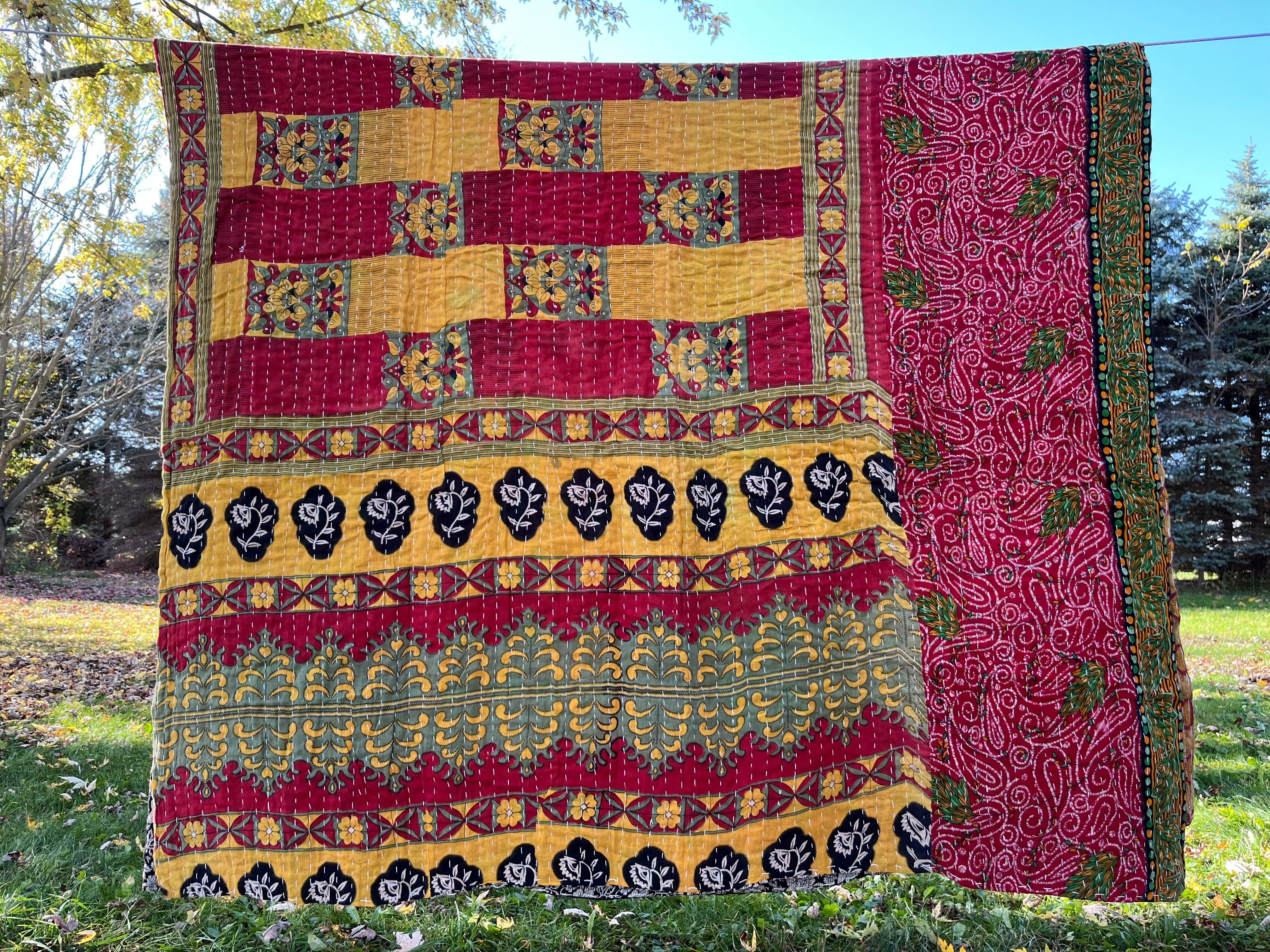 Hopes Unlimited - Wholesale Throw Blanket - Sari Kantha Throw Blanket3