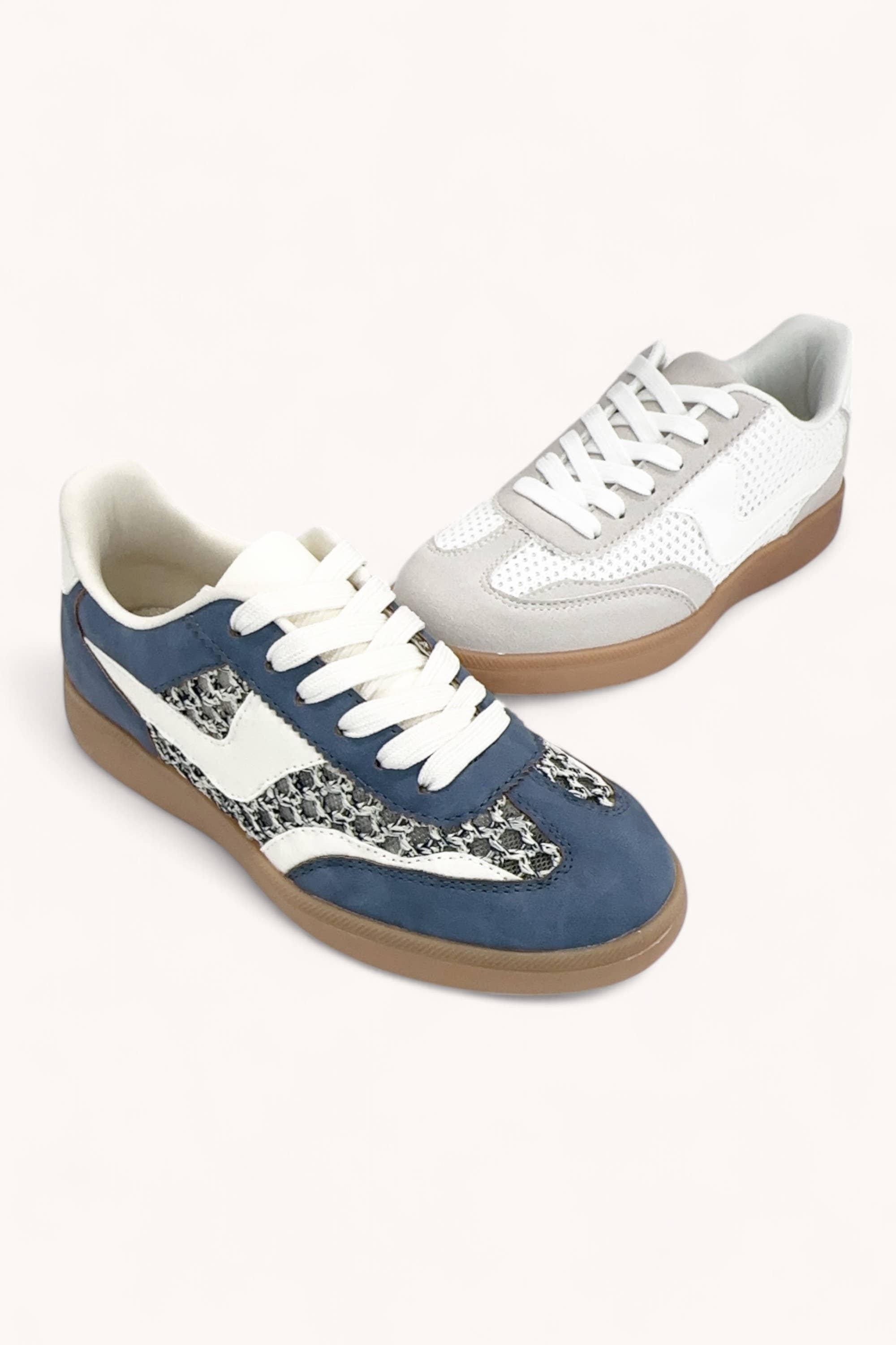 CCOCCI - Wholesale Lifestyle Sneakers - Women's - MODERN-19 WAVY SWOOSH STRIPE DESIGN COURT SNEAKERS12