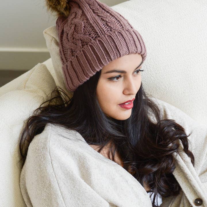 Leto Accessories - Wholesale Beanie - Women's - Fur Pom Knit Beanie - Ideal for Winter Adventures 🏂