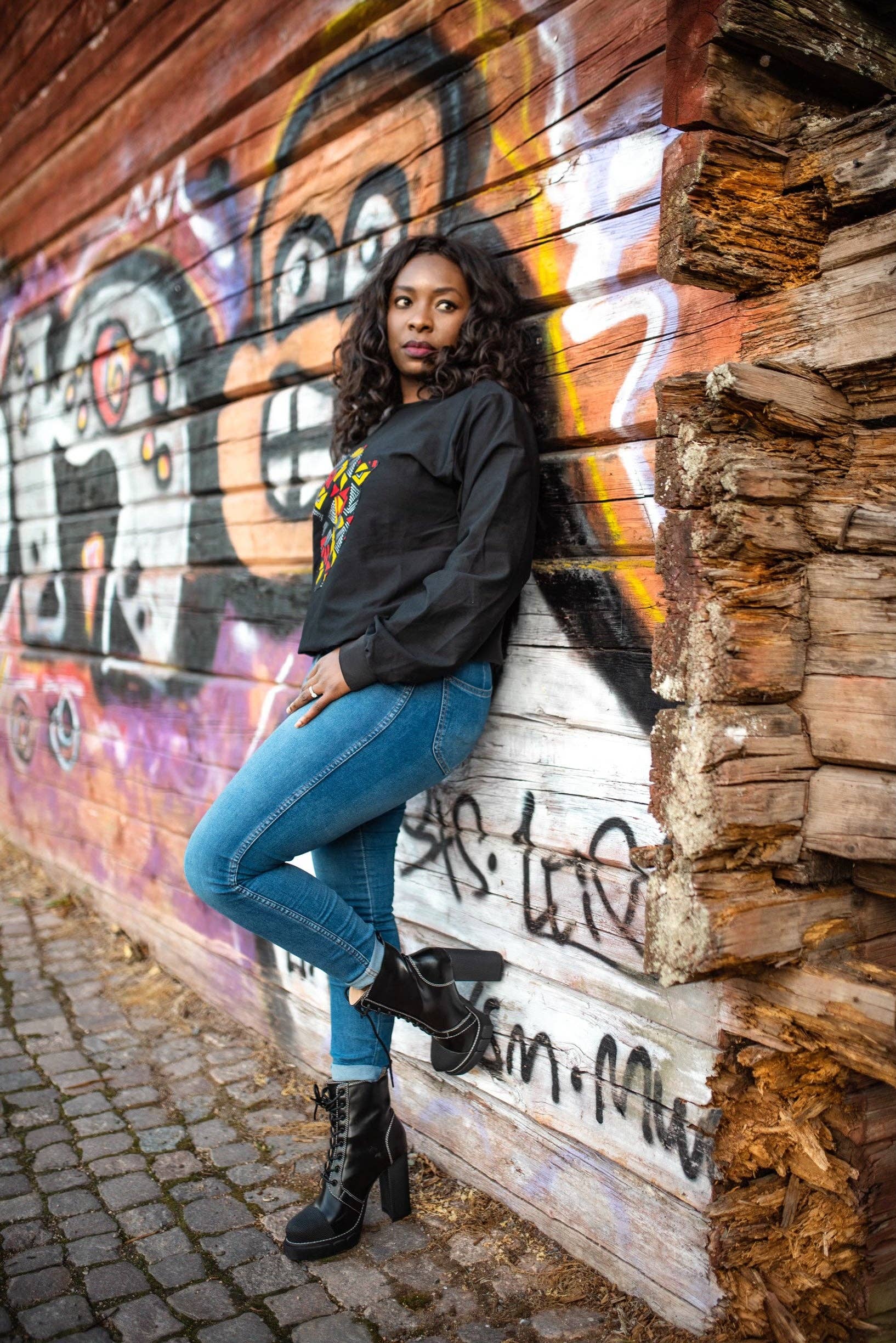 HEYBEAUTYCOLLECTIONS - Wholesale Graphic Sweatshirt - Women's - AWA UNISEX AFRICAN MAP SWEATSHIRTS2