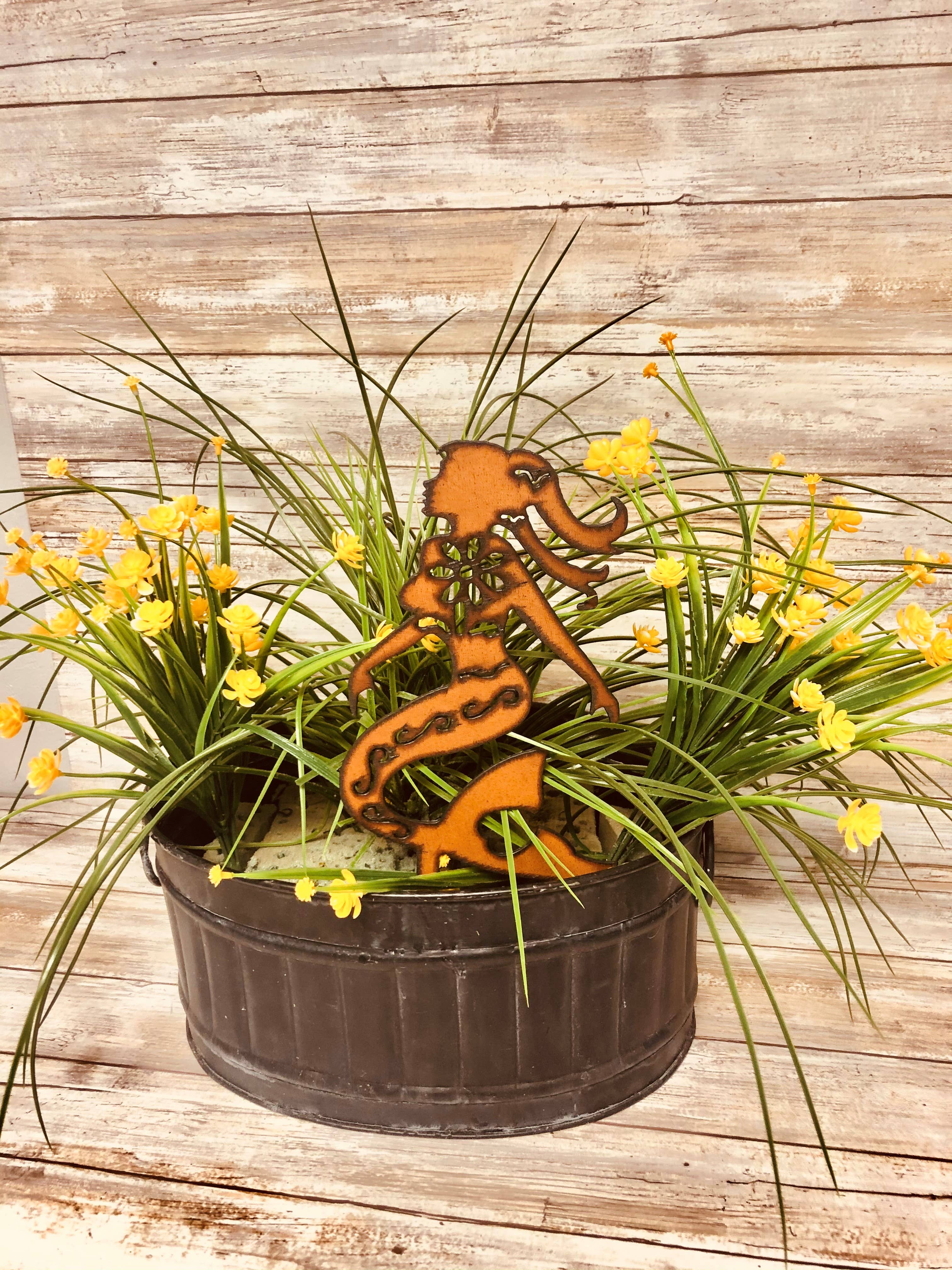 Universal Ironworks USA - Wholesale Garden/Lawn Stake - Mermaid Garden Friend Nautical Yard Stake0