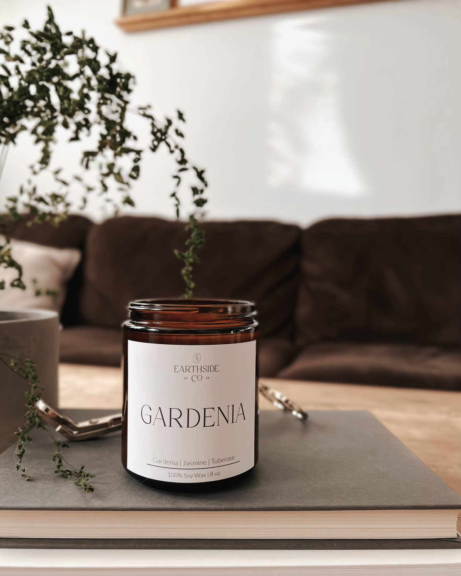 the earthside co - Wholesale Jar/Filled Candle - Gardenia Scented Soy Jar Candle1