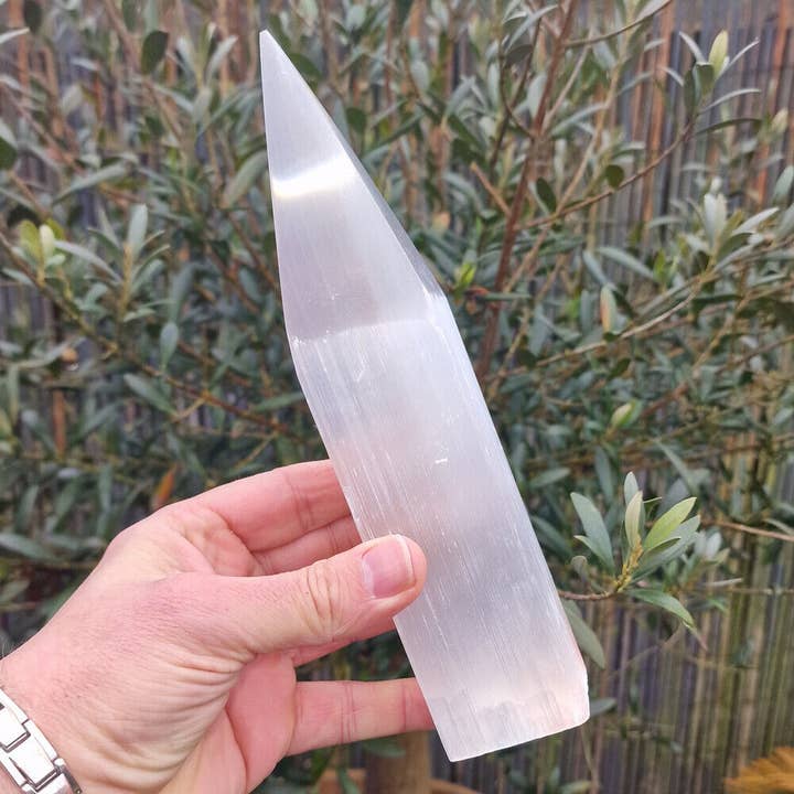 Shamans Crystal – wholesale Spiritual stone/crystal – Selenite Mountains, Towers, Points, Spirals Crystals5