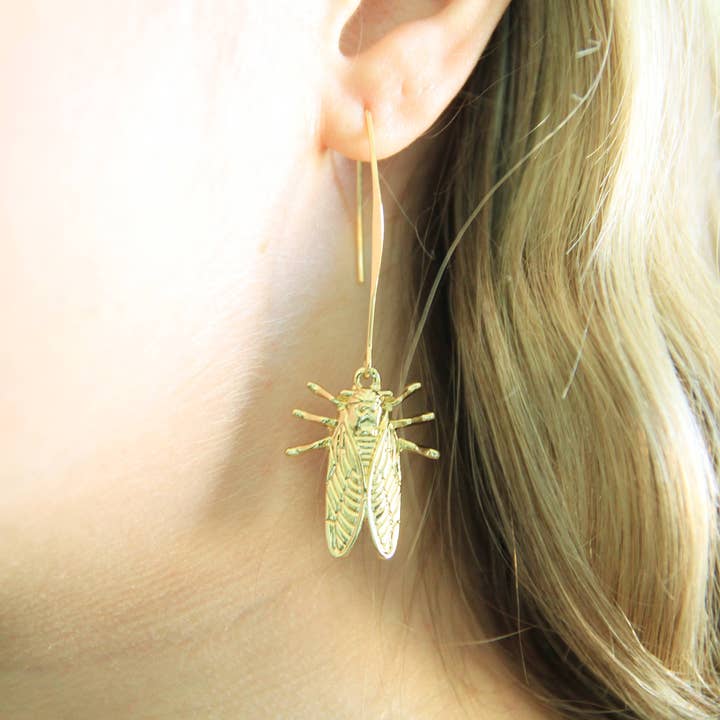 Bo and Ho - Wholesale Dangle earrings - Long Golden Cicada Earrings5