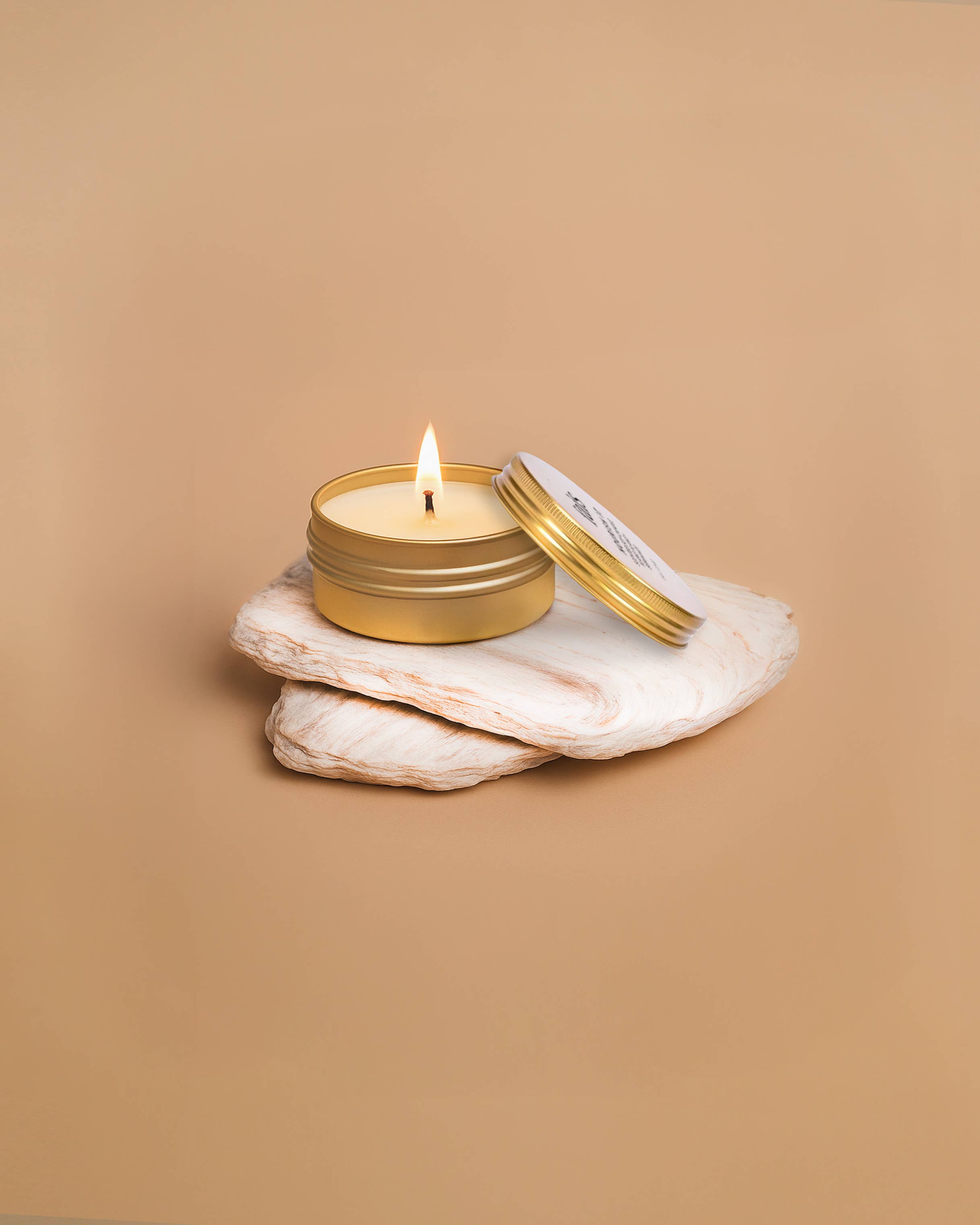 Fais – Velas de viagem por atacado – Velas de cera de soja com óleo essencial 10% para viagem, que queimam por 4 horas, em lata dourada0