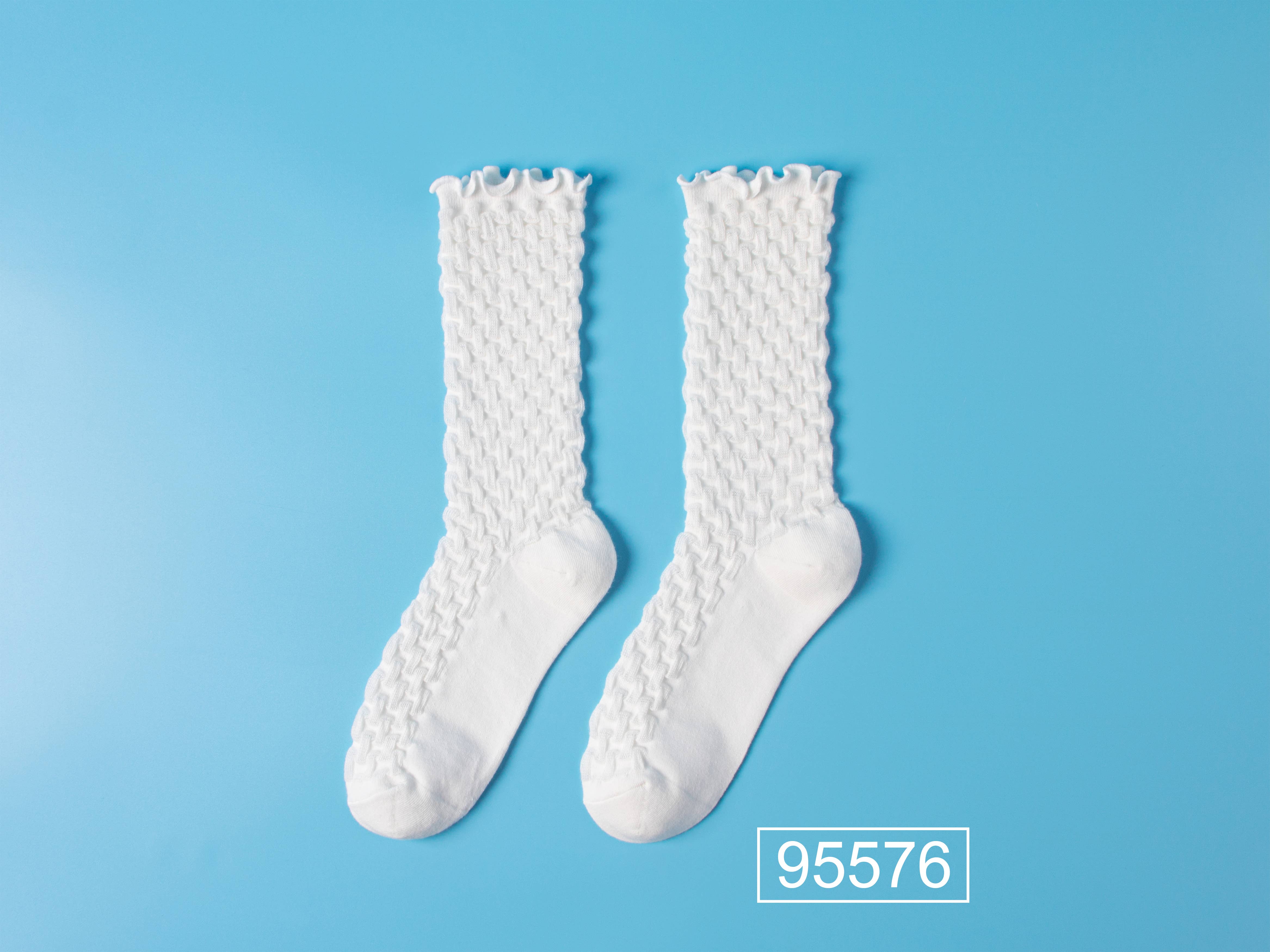 Marc JoJo - Vendita all'ingrosso Calzini - Donna - Marc JoJo calzini bianchi vintage stile Lolita a metà polpaccio6