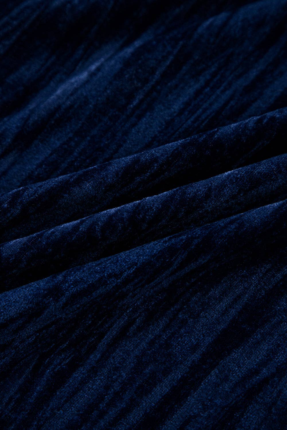 Azul marinho Vestido Mini de Veludo com Franzidos e Mangas Bufantes Tamanho Grande para venda a revendedores na Faire9