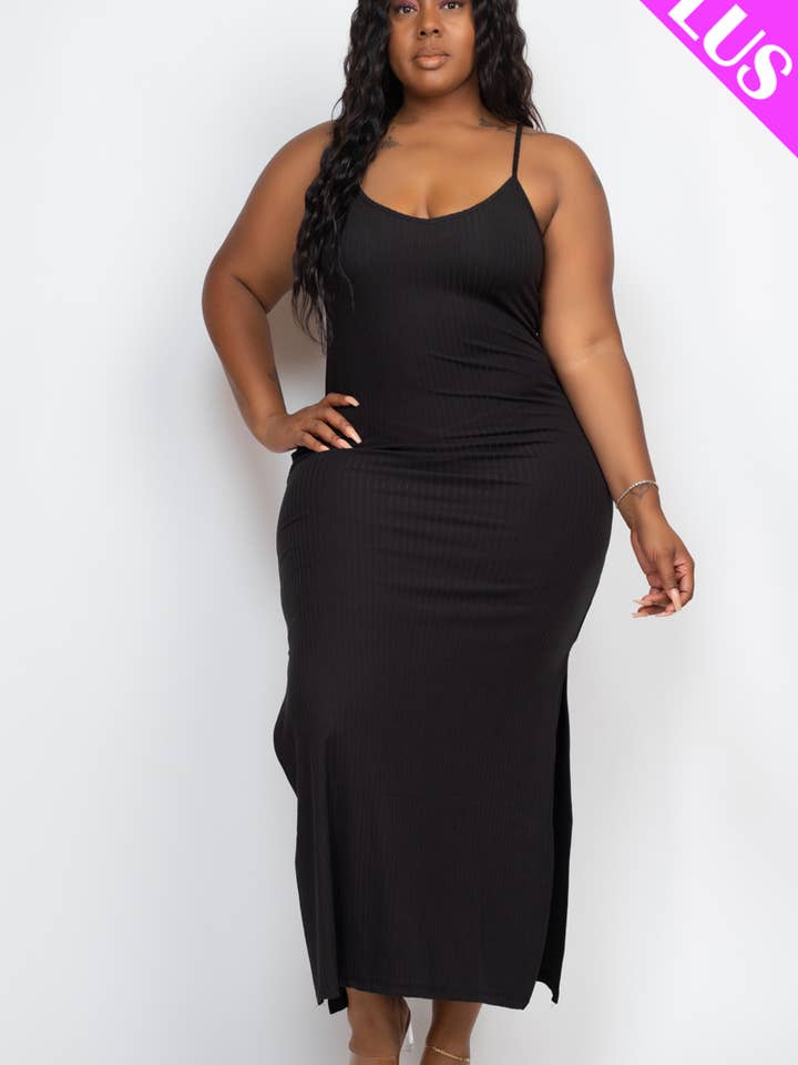 Robe longue sans manches à fente latérale grande taille pour la vente par CAPELLA APPAREL