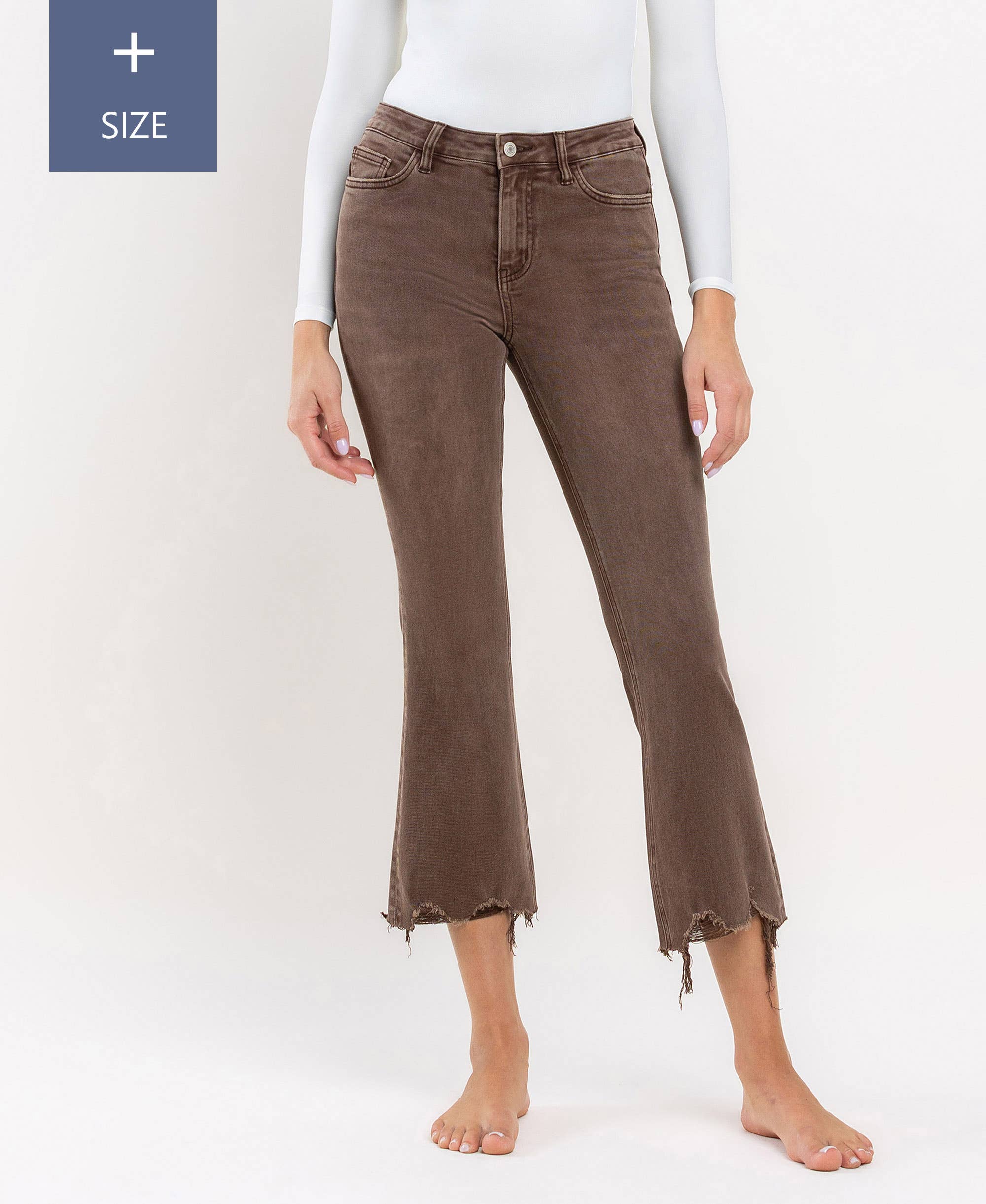 BLUMENERDE CROP-FLARE-JEANS MIT HOHEM BUND IM USED-LOOK IN ÜBERGRÖSSE T6199PTS-P für den Großhandel auf Faire6