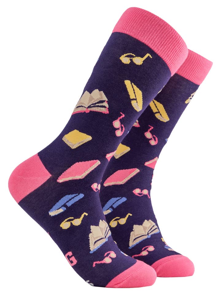 Reading Socks - Shelf Control and other Purchase Wholesale reading socks. Free Returns & Net 60 Terms on Faire trending on Faire.