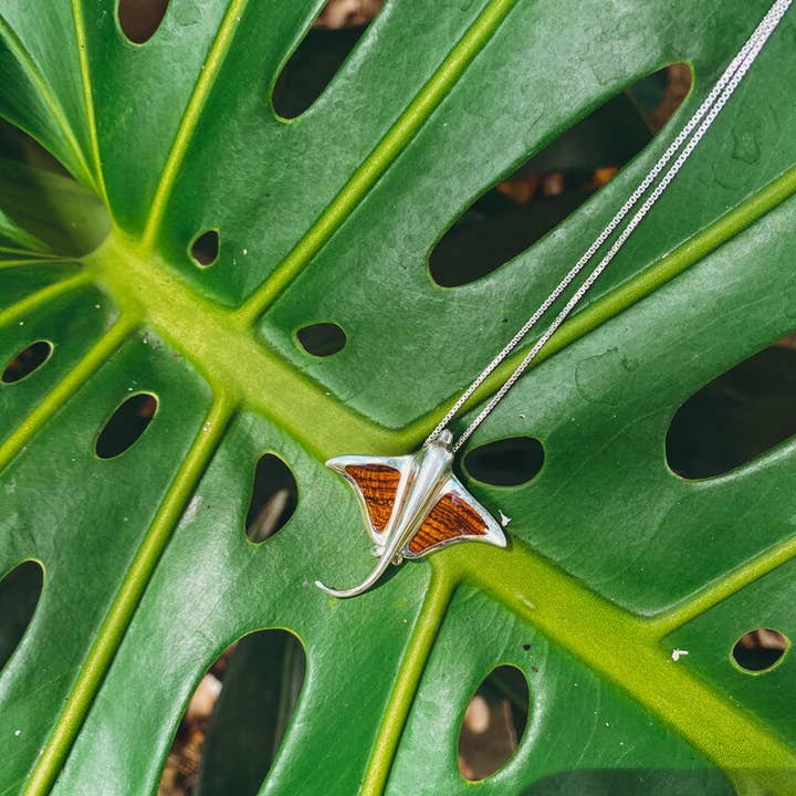 Colgante de mantarraya para venta al por mayor de Bean & Vanilla